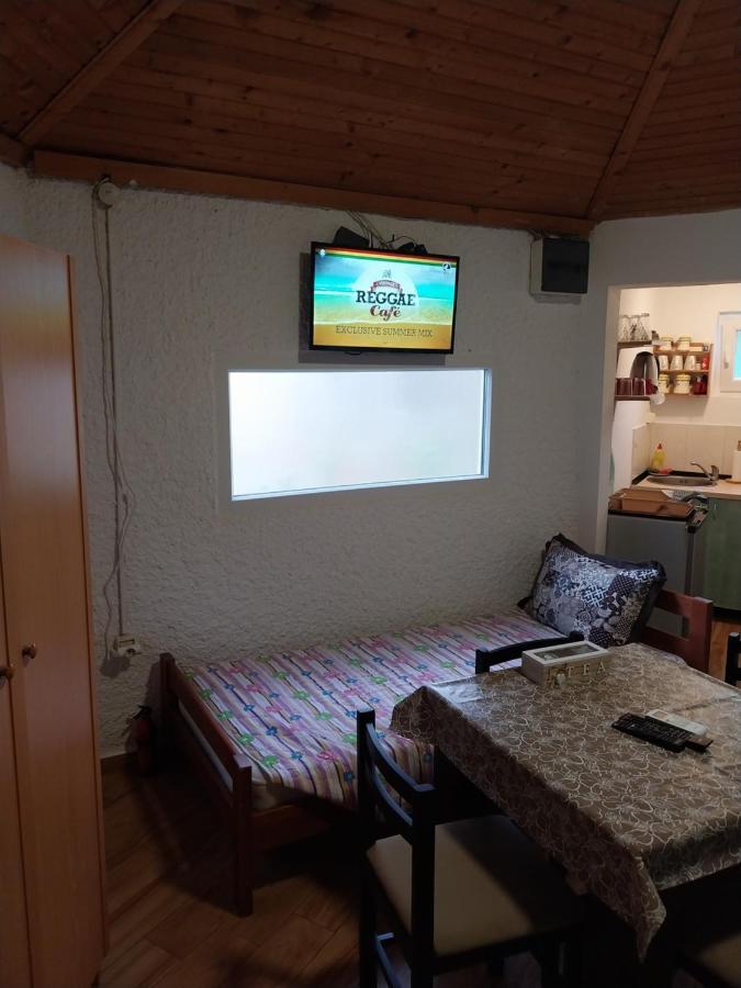 Petkovic Apartmani 1 Тиват Екстер'єр фото