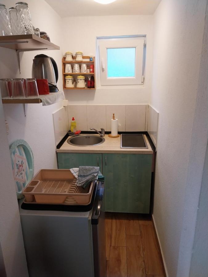 Petkovic Apartmani 1 Тиват Екстер'єр фото